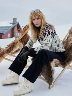 Dale of Norway Rund Hals-Vilja Ullgenser Sort